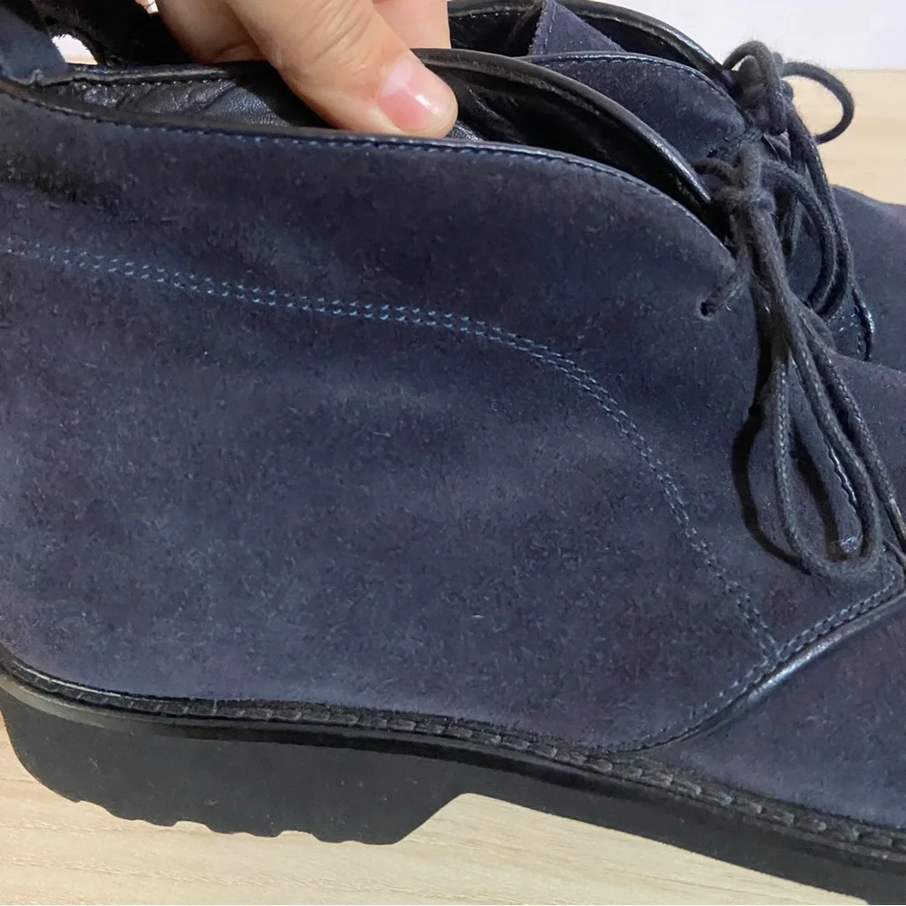 Bruno Magli Wender Suede Chukka Desert Boots Ankle Navy Lace Up Minimalist Sz 8